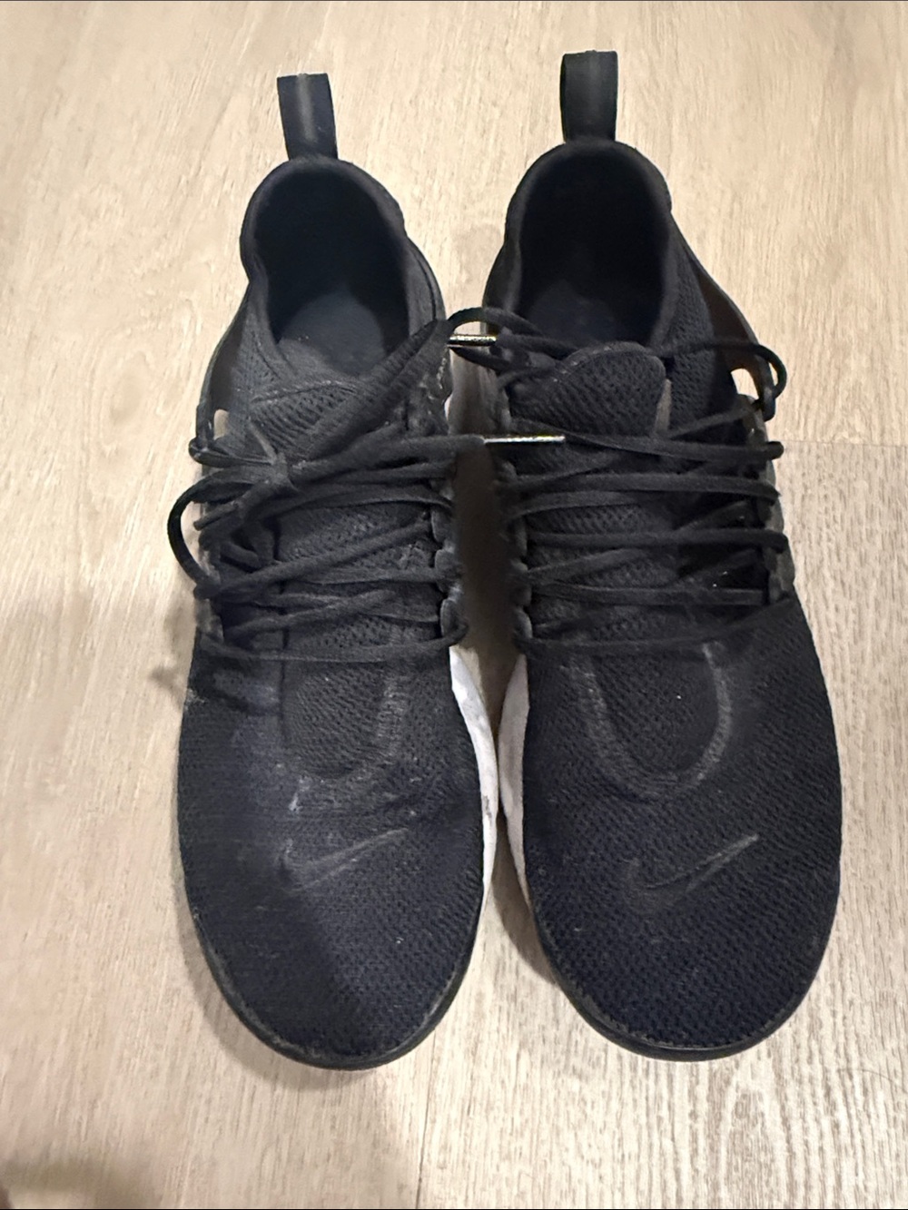 Nike Black Knit Lace-Up Sneakers